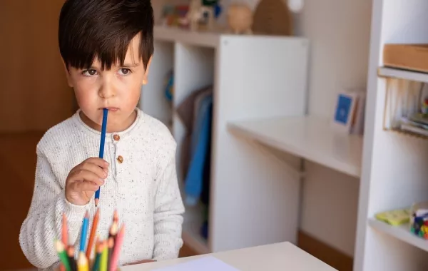 صورة لطفل  صغير