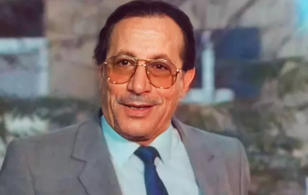 أبوبكر عزت- صورة أرشيفية