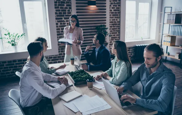 تعرفوا إلى نموذج "GROW" للتوجيه الإداري الفعّال - الصورة من Adobestock
