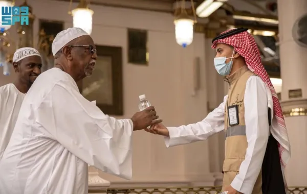 تأتي هذه الجهود ضمن منظومة متكاملة تُعنى بتأمين مياه زمزم وتوزيعها بجودة عالية