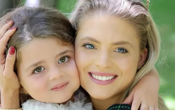 كريستينا صعب وابنتها صوفيا- الصورة من حساب كريستينا على إنستغرام