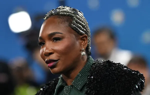 فينوس ويليامز في حفل Met Gala في متحف متروبوليتان للفنون في نيويورك (Venus Williams at Met Gala at the Metropolitan Museum of Art in New York). مصدر الصورة: Angela WEISS / AFP