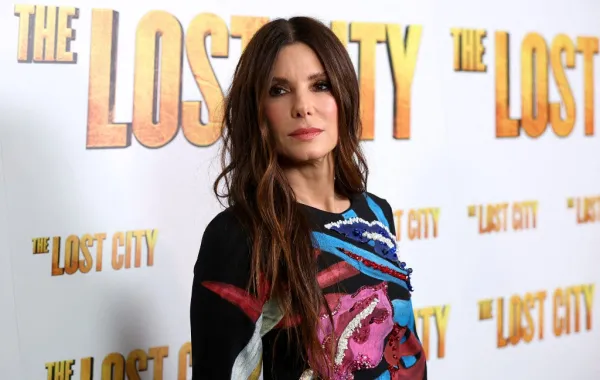 ساندرا بولوك في نيويورك - Sandra Bullock in  Whitby Hotel  in New York - مصدر الصورة  Jamie McCarthy / GETTY IMAGES NORTH AMERICA / Getty Images via AFP