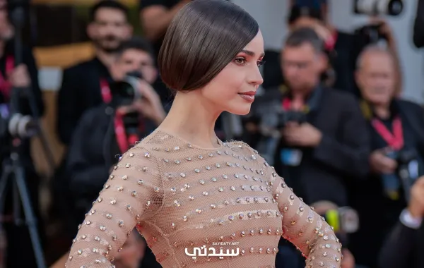 صوفيا كارسون في مهرجان فينيسيا السينمائي 2025- تصوير يوسف بوهوش خاص لسيدتي