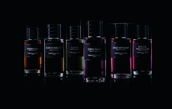عطر Bois d’Argent من مجموعة Esprits de Parfum من La Collection Privée من ديور بيوتي Dior Beauty -الصورة من العلامة 