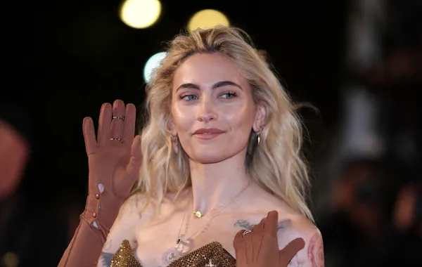 باريس جاكسون Paris Jackson – مصدر الصورة Photo by SAMEER AL-DOUMY / AFP