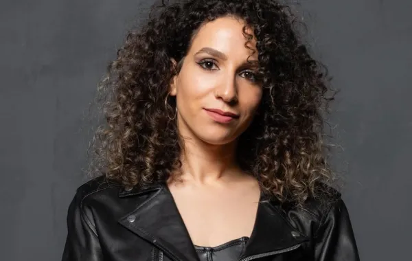 المخرجة سناء العلاوي  - الصورة من صفحتها على إنستغرام