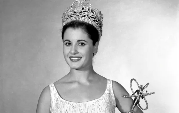 نورما نولان  Norma Nolan – مصدر الصورة CBS Photo Archive / Contributor