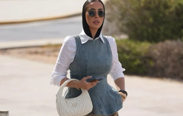 مدونة الموضة أماني فوزي - الصورة من حسابها على إنستغرام