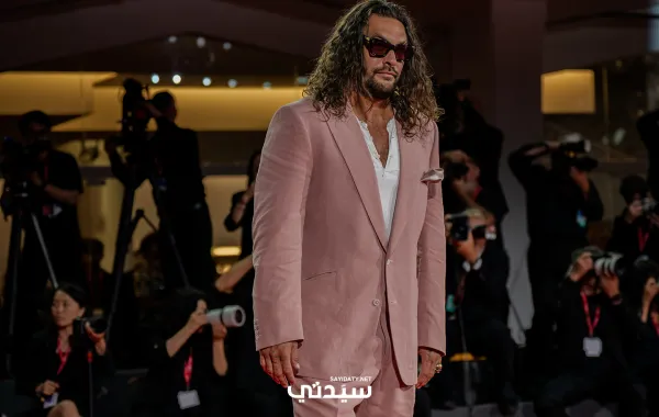 جيسون موموا- الصورة خاصة بسيدتي من تصوير يوسف بوهوش