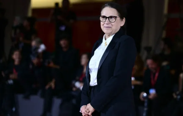 إيلديكو إنيدي Ildiko Enyedi، من مهرجان فينيسيا السينمائي 2025. مصدر الصورة: Tiziana FABI / AFP