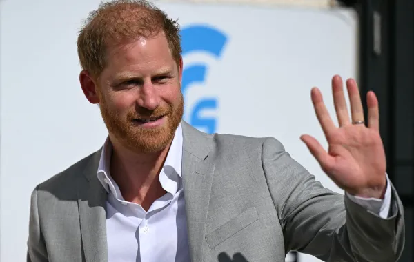 الأمير هاري في نوتنغهام، وسط إنجلترا (Prince Harry in Nottingham, central England). مصدر الصورة: Oli SCARFF / AFP