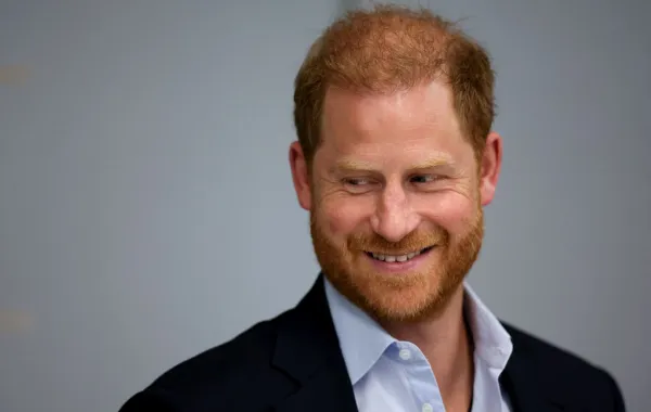 الأمير هاري في لندن (Prince Harry in London). مصدر الصورة: Suzanne Plunkett / POOL / AFP