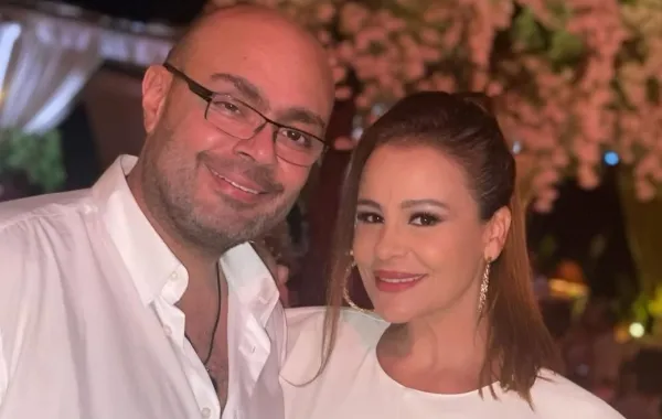 كارول سماحة وزوجها الراحل المنتج والدكتور وليد مصطفى- الصورة من حسابها على إنستغرام