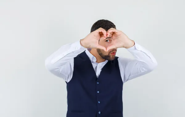 اكتشفي مفاتيح قلب رجل برج الميزان
