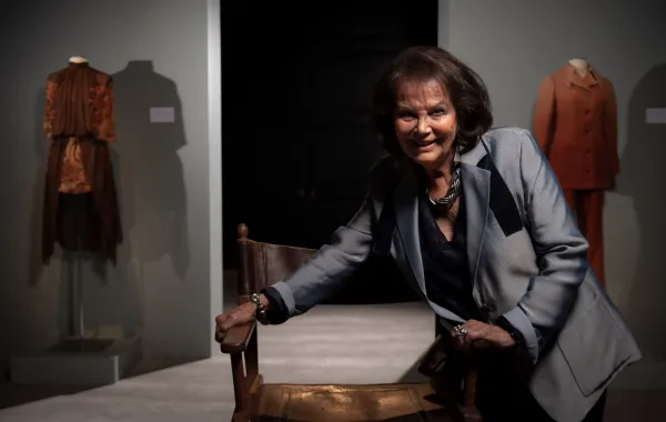 كلوديا كاردينالي في باريس (Claudia Cardinale in Paris). مصدر الصورة: Lionel BONAVENTURE / AFP