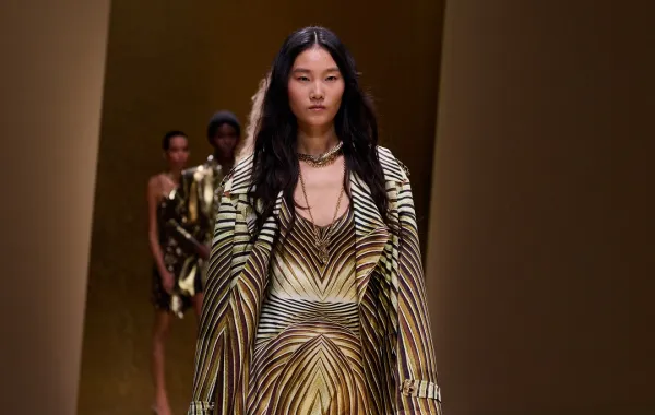 من عرض روبرتو كافالي Roberto Cavalli لربيع وصيف 2026 -الصور من Launchmetrics/Spotlight ©