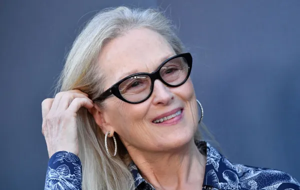 ميريل ستريب في لوس أنجلوس (Meryl Streep in Los Angeles). مصدر الصورة: VALERIE MACON / AFP