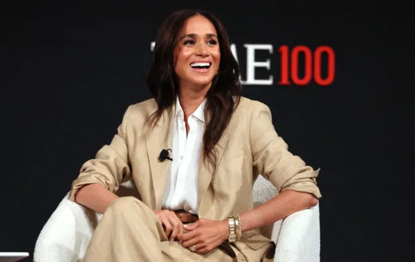 ميغان، دوقة ساسكس، في مركز لينكولن بمدينة نيويورك (Meghan, Duchess of Sussex at Lincoln Center in New York City). مصدر الصورة: Jemal Countess/Getty Images for TIME/AFP