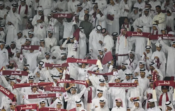 مشجعو المنتخب القطري خلال مباراة الإمارات ضمن المنافسات المؤهلة لمونديال 2026- الصورة من حساب الاتحاد القطري على منصة إكس 