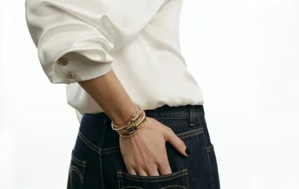 ساعة Première Galon من شانيل تايم بيسيز Chanel Timepieces - الصورة من العلامة 