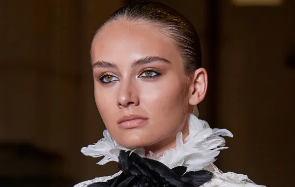 أفضل ظلال عيون ترابية