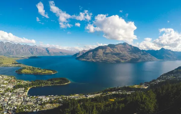 السياحة في نيوزيلندا