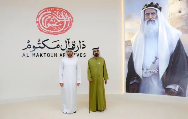 الشيخ محمد بن راشد آل مكتوم، نائب رئيس دولة الإمارات رئيس مجلس الوزراء حاكم دبي أثناء حفل إطلاق دارة آل مكتوم - الصورة من حسابه الرسمي على منصة إكس  الشيخ محمد بن راشد آل مكتوم، نائب رئيس دولة الإمارات رئيس مجلس الوزراء حاكم دبي أثناء حفل إطلاق دارة آل مكتوم - الصورة من حسابه الرسمي على منصة إكس