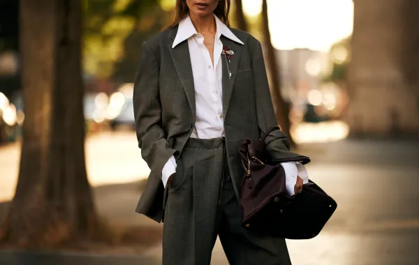 تصميم من البليزر-  مصدر الصورة Launchmetrics/Spotlight © تصميم من البليزر-  مصدر الصورة Launchmetrics/Spotlight ©