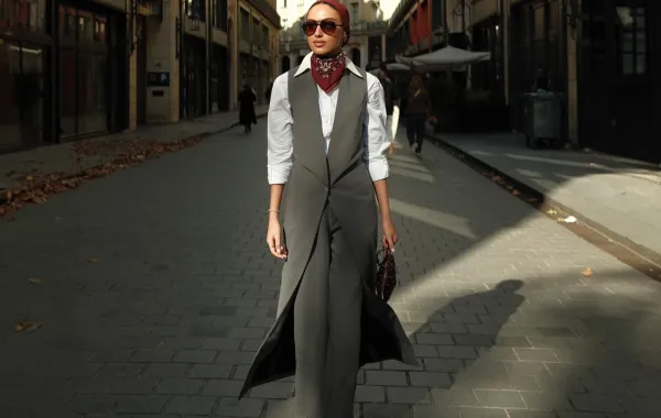 مدونة الموضة يارا النملة - الصورة من حسابها على إنستغرام