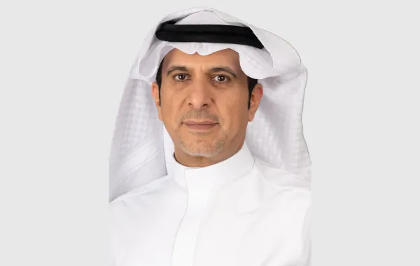 الأستاذ علي بن عبدالله الزيد. الصورة من الموقع الرسمي لهيئة الإذاعة والتلفزيون