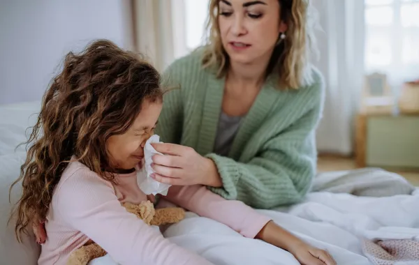 صورة لطفلة مريضة