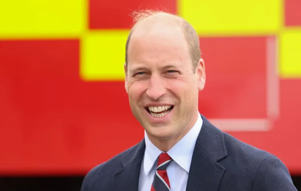 الأمير ويليام خلال زيارة إلى RAF Valley في Holyhead في Anglesey، شمال ويلز (Prince William during a visit to RAF Valley in Holyhead in Anglesey, North Wales). مصدر الصورة: Chris Jackson / POOL / AFP