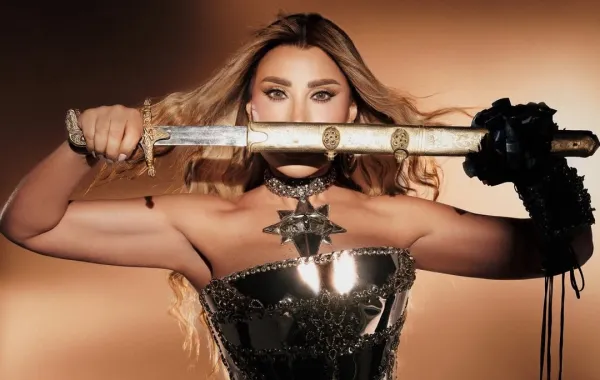 نجوى كرم ترتدي من نيكولا جبران  - الصورة من حسابها على انستغرام