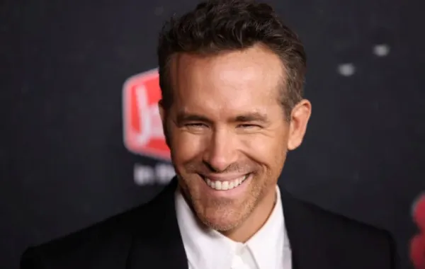 ريان رينولدز Ryan Reynolds في عرض فيلم "Deadpool & Wolverine" (مصدر الصورة: Charly TRIBALLEAU / AFP)