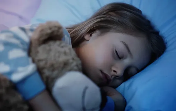 صورة لطفلة نائمة