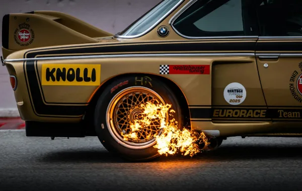 تفسير حلم احتراق السيارة في المنام