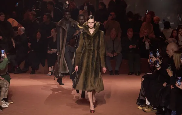 من مجموعة فندي Fendi شتاء 2025 - 2026 -الصورة من Launchmetrics/Spotlight ©