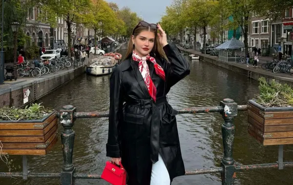 مدونة الموضة أريج الناشاشيبي - الصورة من حسابها على إنستغرام