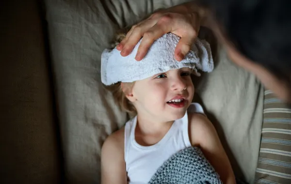 صورة لطفلة مريضة