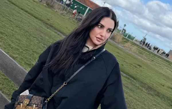 برفقة يسرا وياسمين رئيس.. درة تحتفل بانتهاء تصوير فيلم الست لما