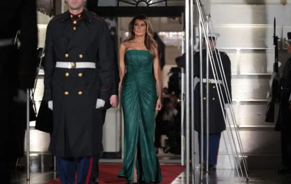 السيدة الأمريكية الأولى ميلانيا ترامب Melania Trump- (مصدر الصورة CHIP SOMODEVILLA / Getty Images via AFP)