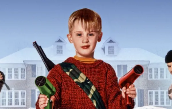 بوستر فيلم Home Alone. الصورة من موقع IMDB