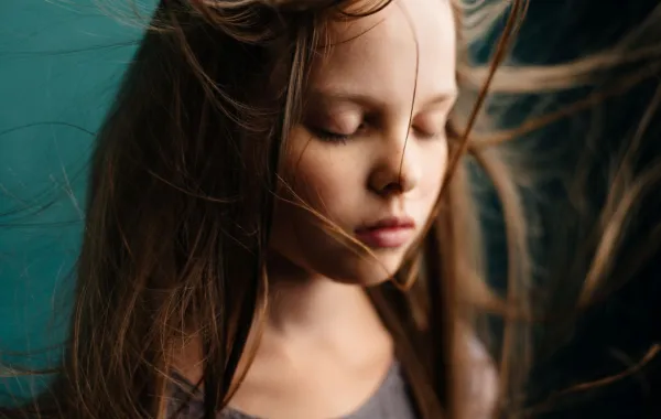 صورة طفلة مزاجية