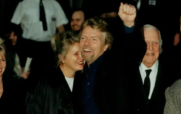 ريتشارد برانسون وزوجته جوان تمبلمان Richard Branson and Joan Templeman- الصورة من صفحته الشخصية على إنستغرام