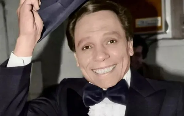 عقب حديث إلهام شاهين عن "الهلفوت" ... أفلام قدمها عادل إمام بعيدا عن الكوميديا