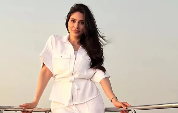 إلهام علي- الصورة من حسابها على إنستغرام