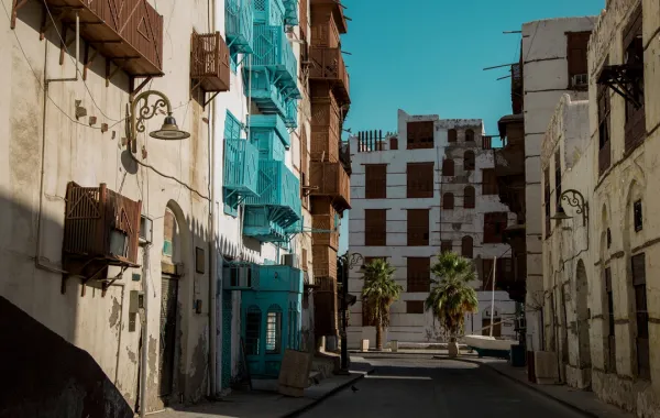 لقطة لأحد شوارع البلد