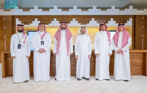 مجمع الملك سلمان للغة العربية ونادي الصقور يُطلقان معجم مصطلحات الصقور 