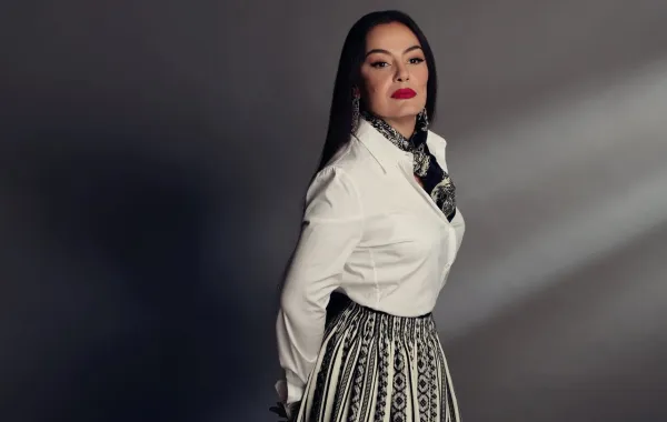 شريهان الصورة من صفحتها الرسمية على الفيس بوك